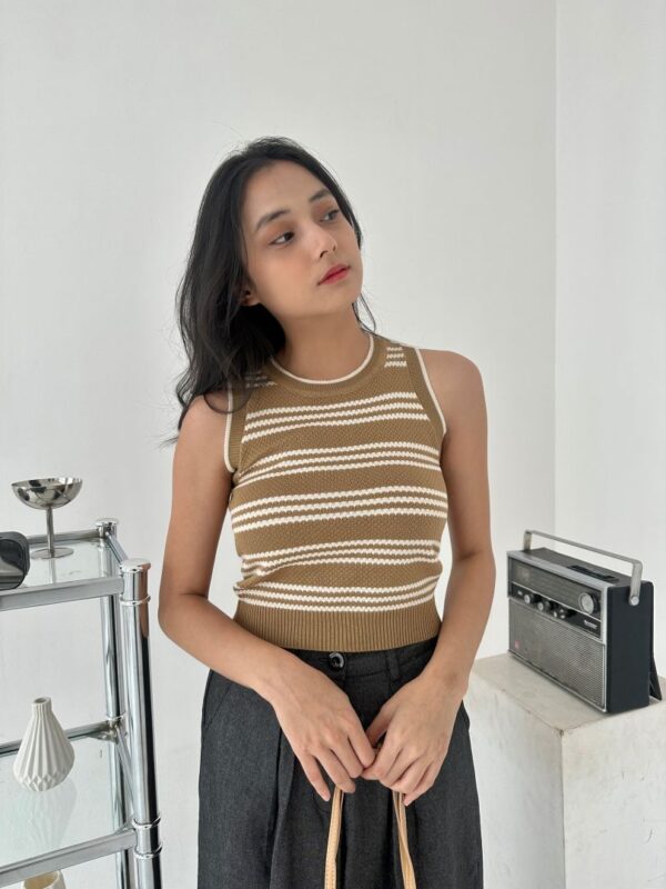 IMP022 Slim Cut Tanktop Stripe 3 warna CREAM